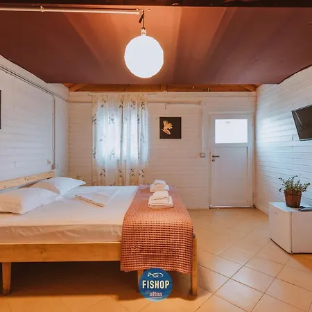 山林小屋 Fishop At Altea *